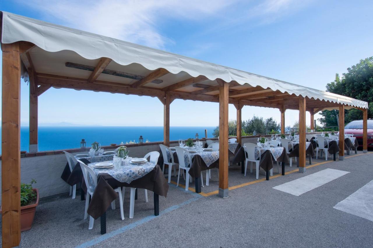 Bed and breakfast Villamena 3*